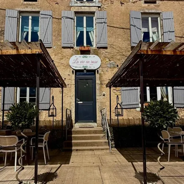 La vie en rose, hotel di Brinay