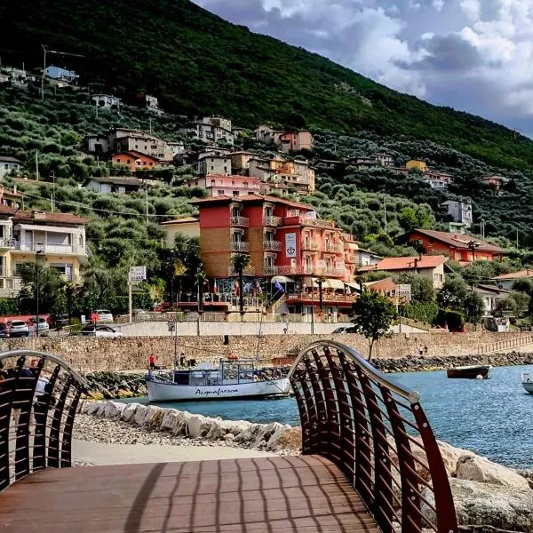 Hotel Firenze 3 Stelle Superior, hotel i Brenzone sul Garda