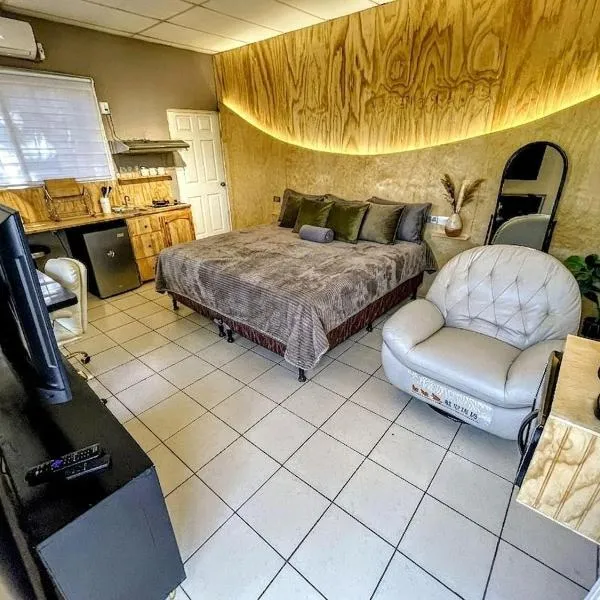 Loft Moderno 2 Netflix # Cama King # Aire acondicionado # Parqueo, khách sạn ở Puerto Barrios