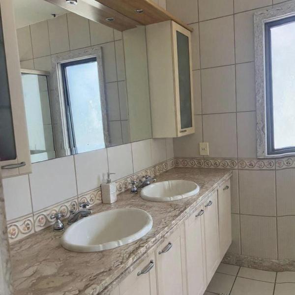 Mansão de 590 m no ponto mais nobre da BarraTij - Foto 3