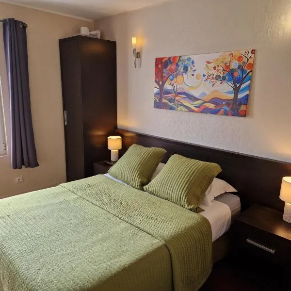 Hotel Bal, ξενοδοχείο σε Tournehem