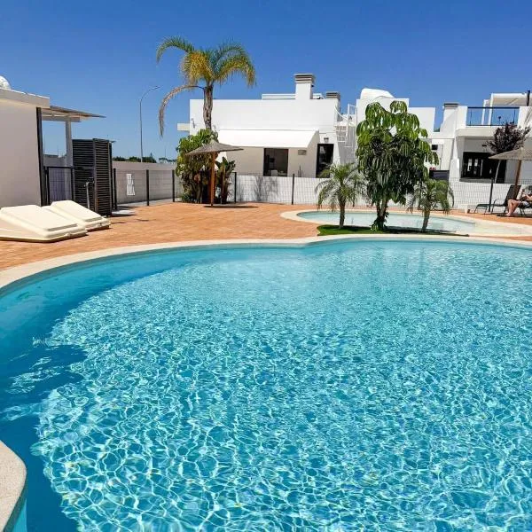 Luxury Costa Blanca Villa near Denia with pool and roof terrace, hotel in El Verger