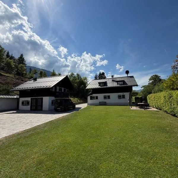 ChaletFeeling im Salzkammergut, Hotel in Strobl