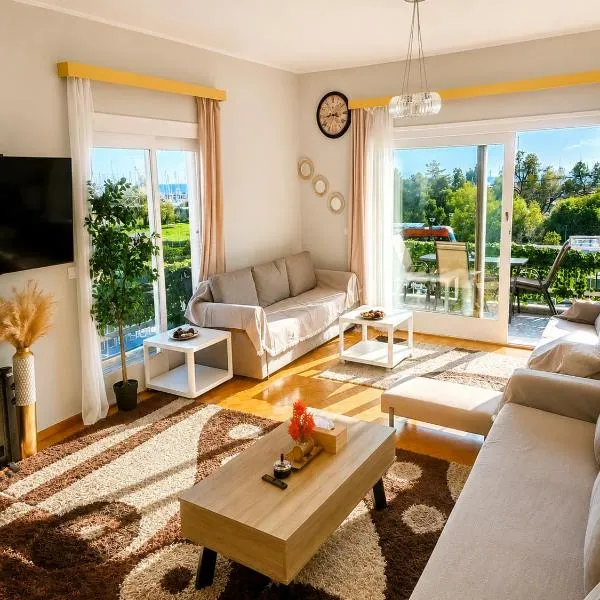 Luxurious Palace Marina Alimos, khách sạn ở Athens