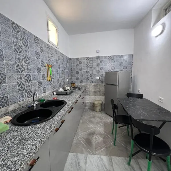 Residence oasis – hotel w mieście Houmt Souk