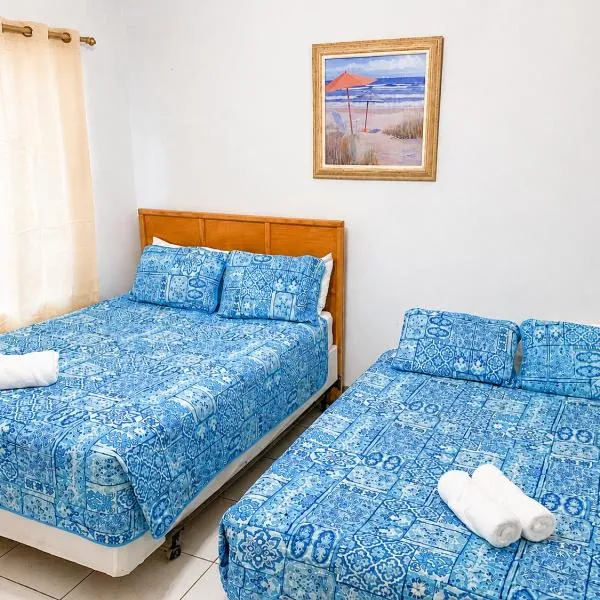 SUITE 1, BLUE PAVILION - Steps to BEACH - NEW AC, Hotel in West Bay
