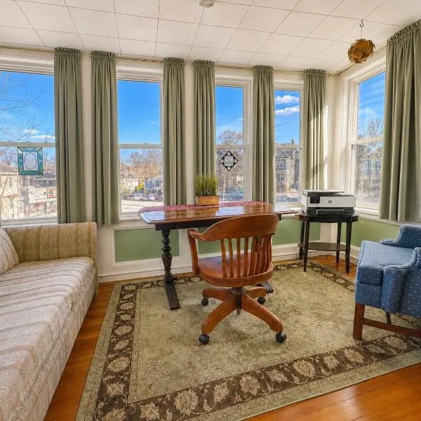 Victorian Condo, khách sạn ở Boston