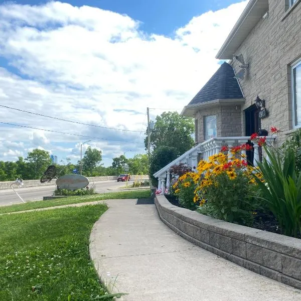 Butterfly Manor, viešbutis Niagara Folse