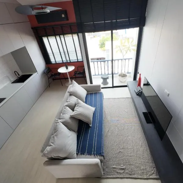TERREST MAISON On Nut, hotel a Bangkok