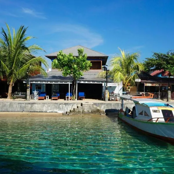 4 Sisters Divers, hotel in Bunaken
