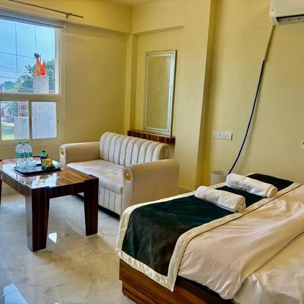 Shree Krishna Palace Hotel - Couple Friendly, hôtel à Lucknow