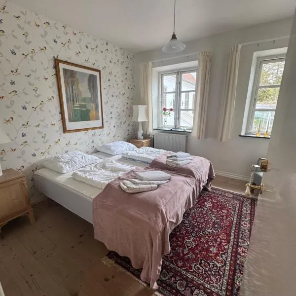 Skelby Præstegård værelse 3, hotel em Gedser