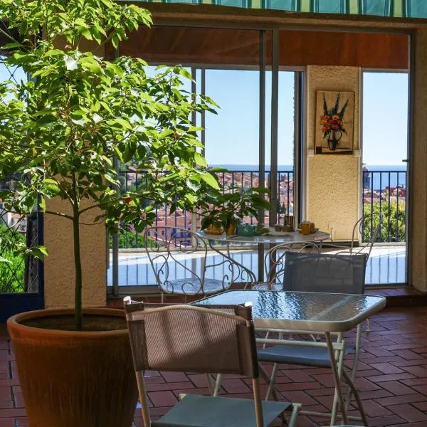 Hôtel AMBEILLE Vue Mer, viešbutis mieste Koljūras