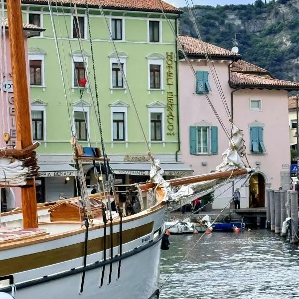 Lake Hotel Benaco, hotell i Nago-Torbole