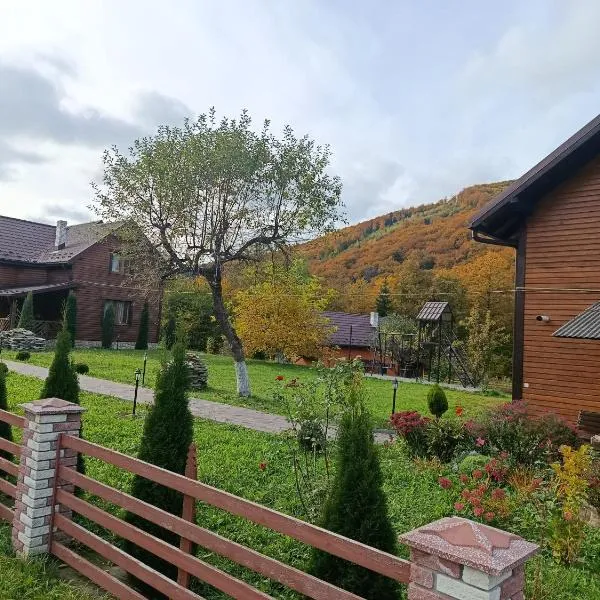 садиба За рікою, hotel a Jaremče