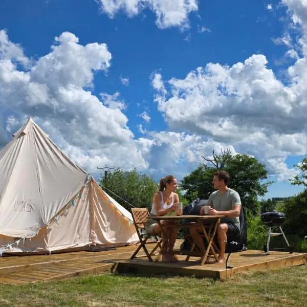 Camping le Monteil, khách sạn ở Évaux-les-Bains