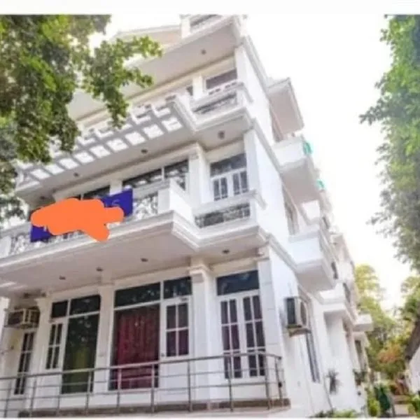 구르가온에 위치한 호텔 Hotel dev inn