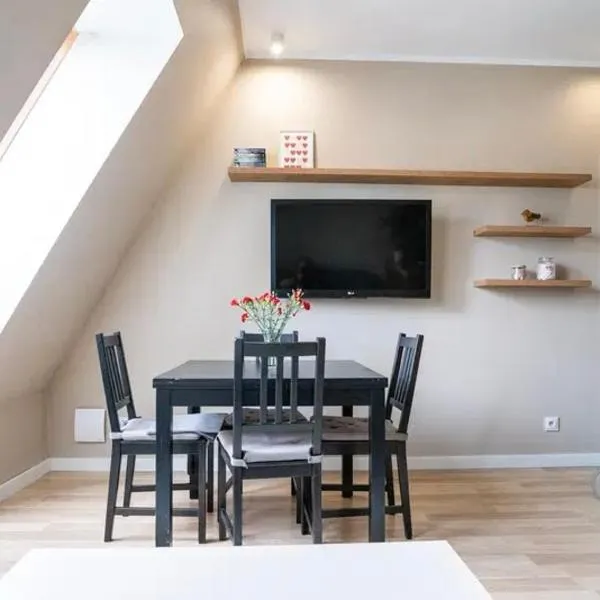 Apartament żeglarska przy plaży, hotel u gradu Gižicko
