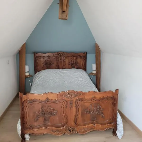 Grande chambre lit double avec SDB et WC privés, ξενοδοχείο στο Μποβέ