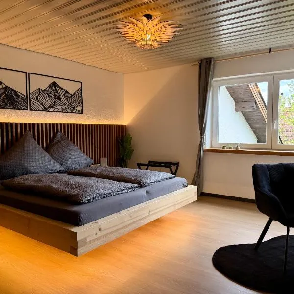 Ferienwohnung Griaß di Allgäu - Sauna - Balkon，Görisried的飯店