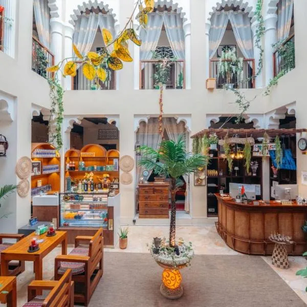 Ahmadia Heritage Hiba Guest House - Built in 1916 - Al Ras Metro Station, hotel u Dubaiju