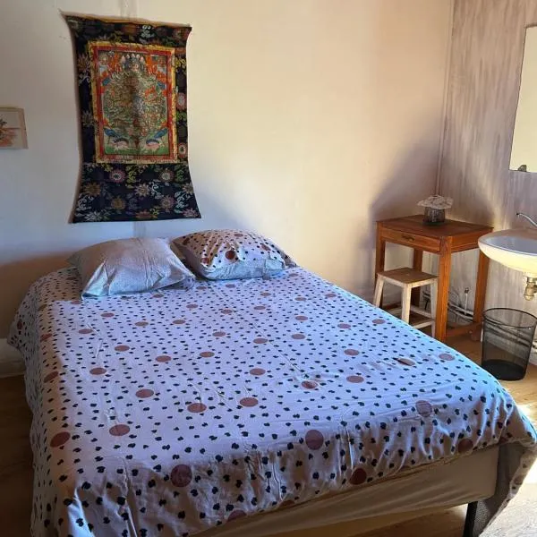 Chambre 1 bord de rivière, ξενοδοχείο σε Damvix