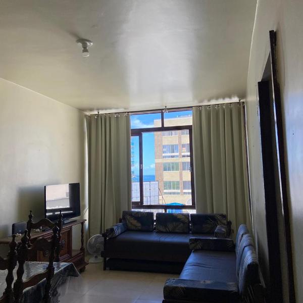Apartamento Completo 3 Quartos na Praia do Forte com Garagem