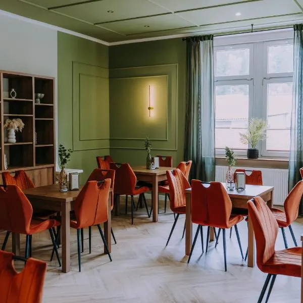 Sztuka Gór – hotel w mieście Nowa Ruda