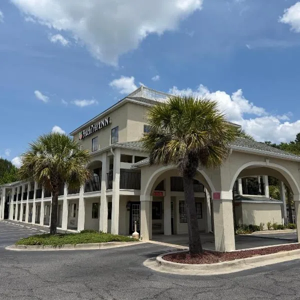 peach tree inn, hotel em Saint George