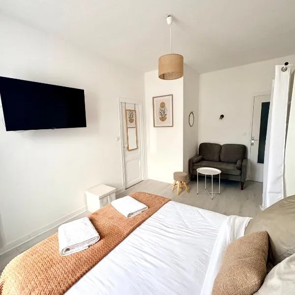 Appartement 2 chambres, хотел в Ла Бурбул