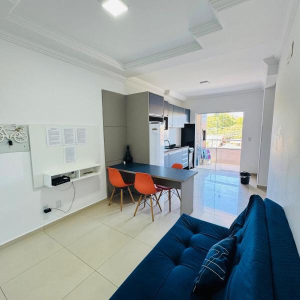 Apartamento 400mts do mar com garagem