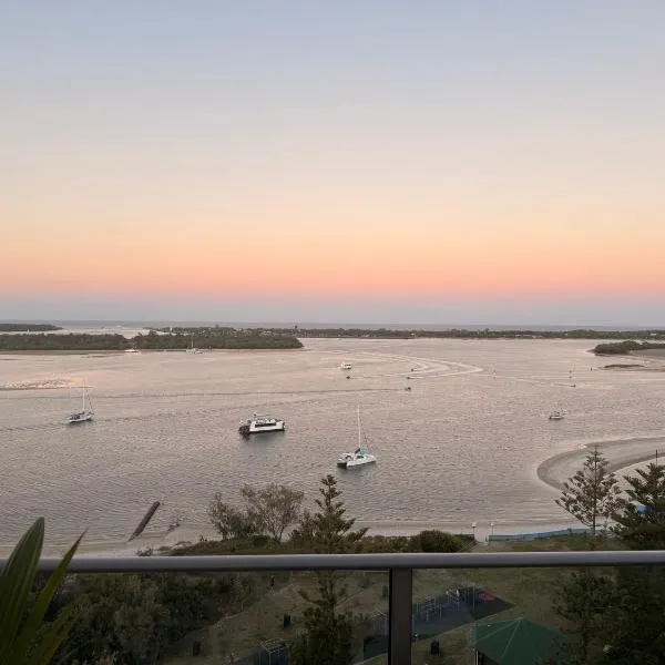 Vitamin Sea - Gold Coast luxury on the lagoon, Hotel in Gold Coast