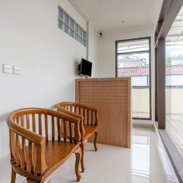 Hotel O Hegarbudhi Residence, hotel i Bandung