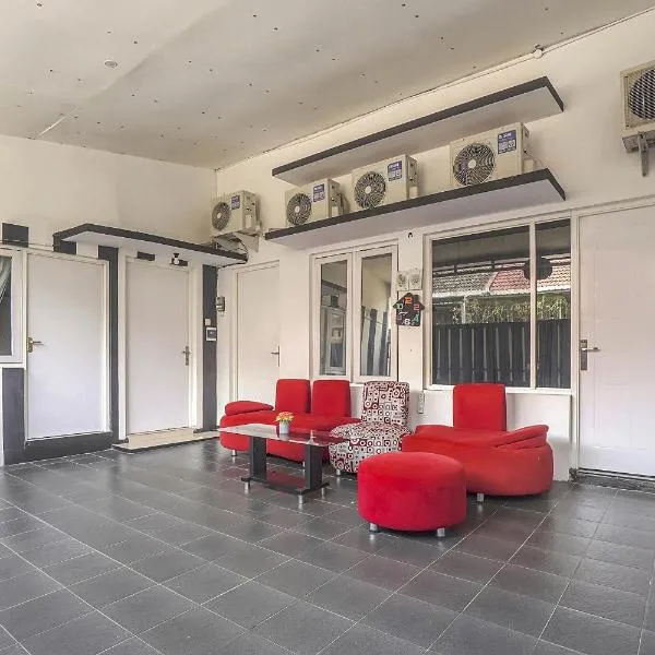 Hotel O Happy Homestay Syariah, hotel in Malang