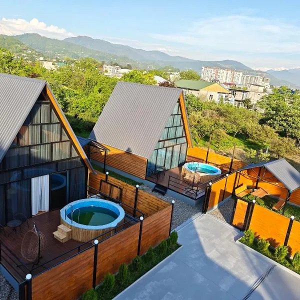 Golden Coast, hotelli kohteessa Batumi