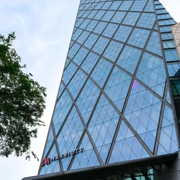 전장에 위치한 호텔 Zhenjiang Marriott Hotel