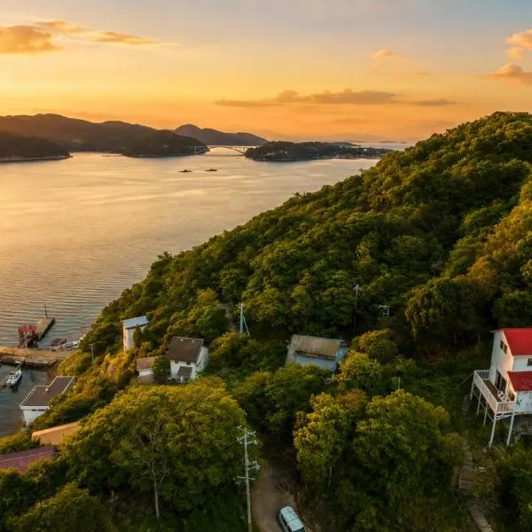 Designer Island Villa with Panoramic Sea Views、Bizenのホテル
