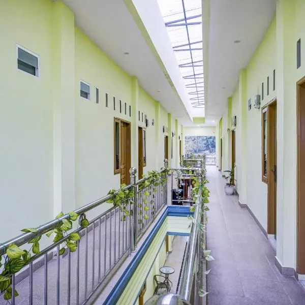 Hotel O Balige City Near Tugu Juara Monang, hotel u Baligeu