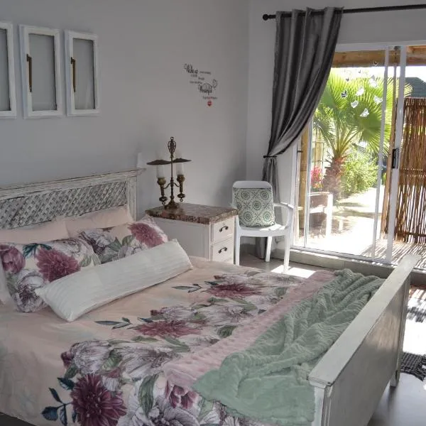 Cozy Rustic Cottage, хотел в Windsor Park