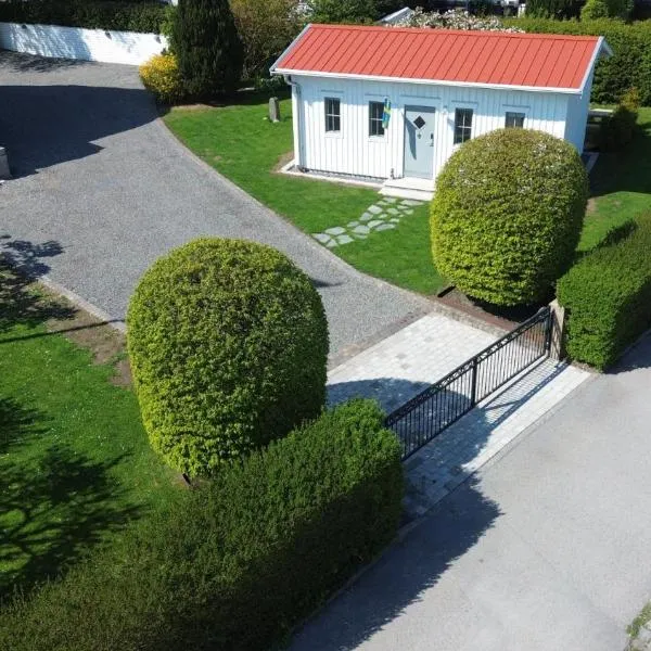 Litet hus nära centrum och tågstation, ξενοδοχείο σε Falkenberg