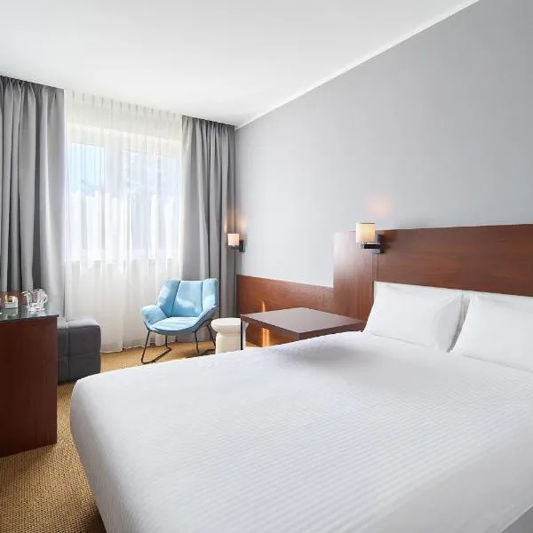 Desilva Inn Katowice Airport, hotel in Pyrzowice