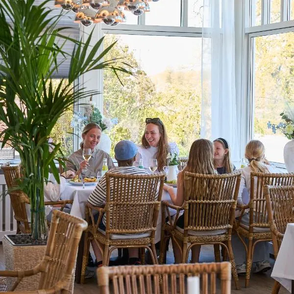 Hotel Troense, hotel di Svendborg