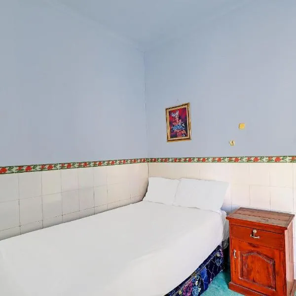 Hotel O Sekar Jagat Near Pantai Baluk Rening, hotel v destinácii Negara