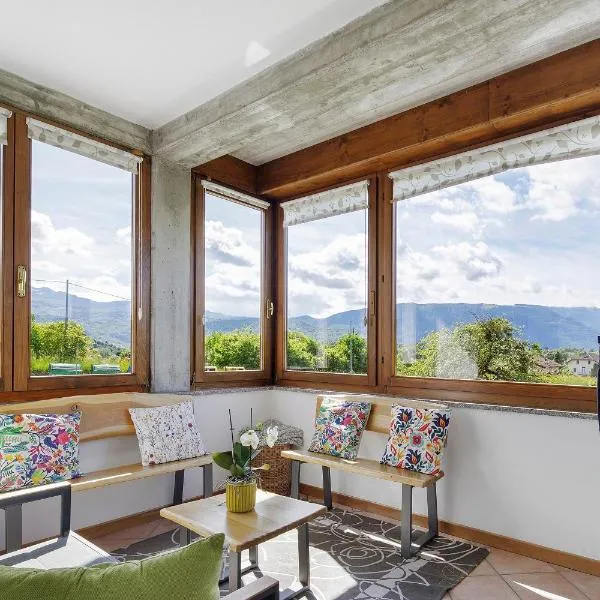 La Veranda - Alpago, khách sạn ở Pieve dʼAlpago
