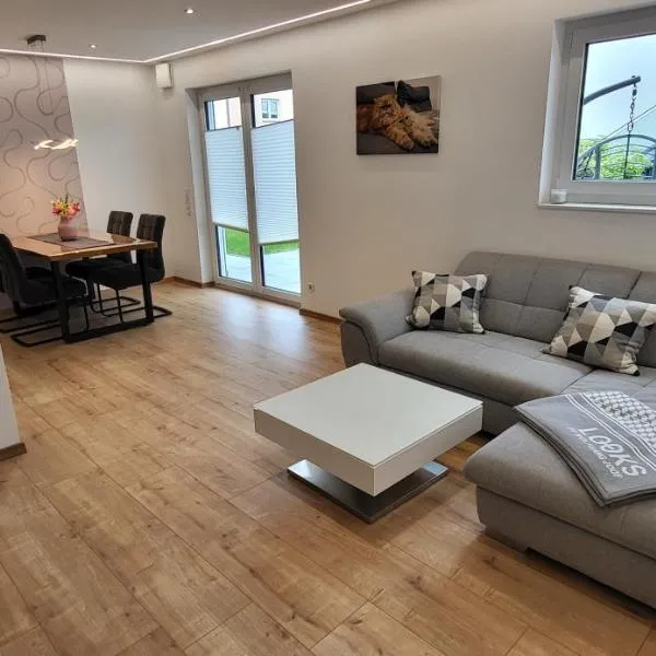 Ferienwohnung in Lohrheim, hotel v mestu Lohrheim