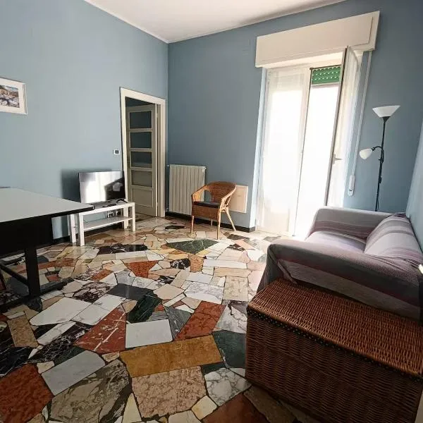 L'Appartamento Blu, hotel din Noli