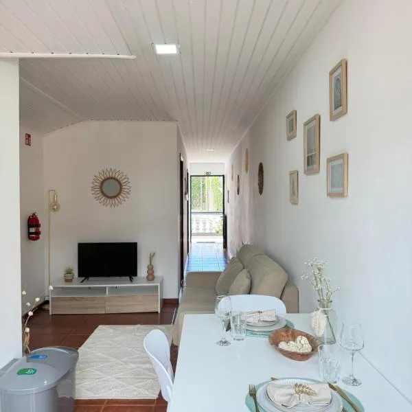 Meu Quintal 3, Calheta-Madeira – hotel w mieście Calheta