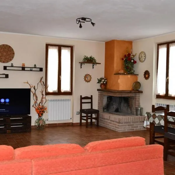 Pisenti, tramonti sulle vette, relax totale, hotell i Sostino