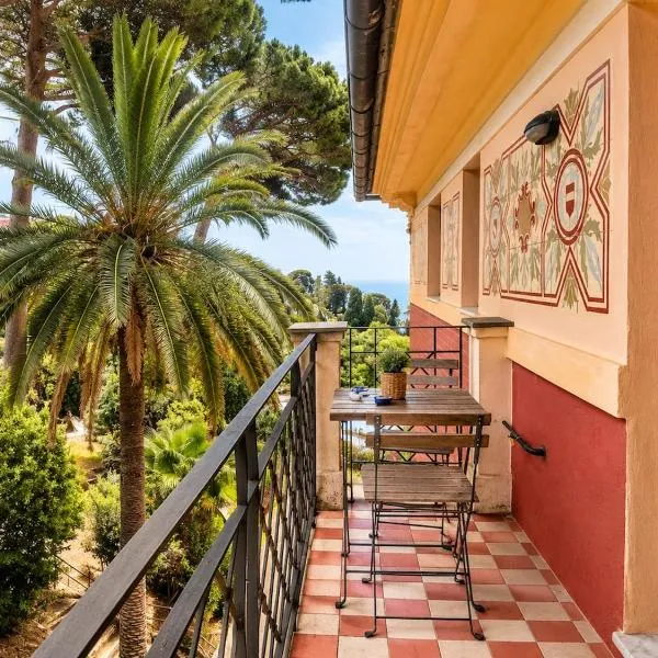 Xenia - 2 rooms apt at Villa Edoardo，佐阿利的飯店