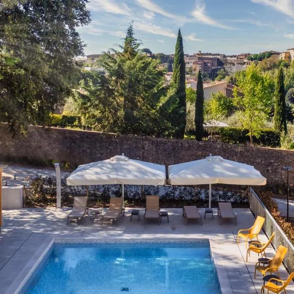 Guild Siena Senior Resort & Residence, hotel u gradu Sijena